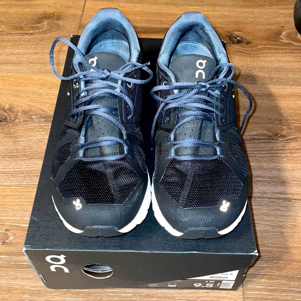 Women’s On Cloud Running shoes